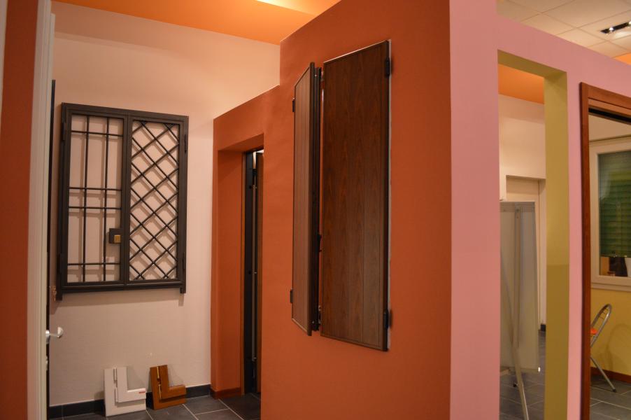 FUORI PORTA NEGOZIO (10)